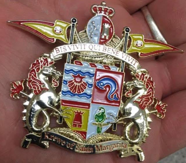 crest pin